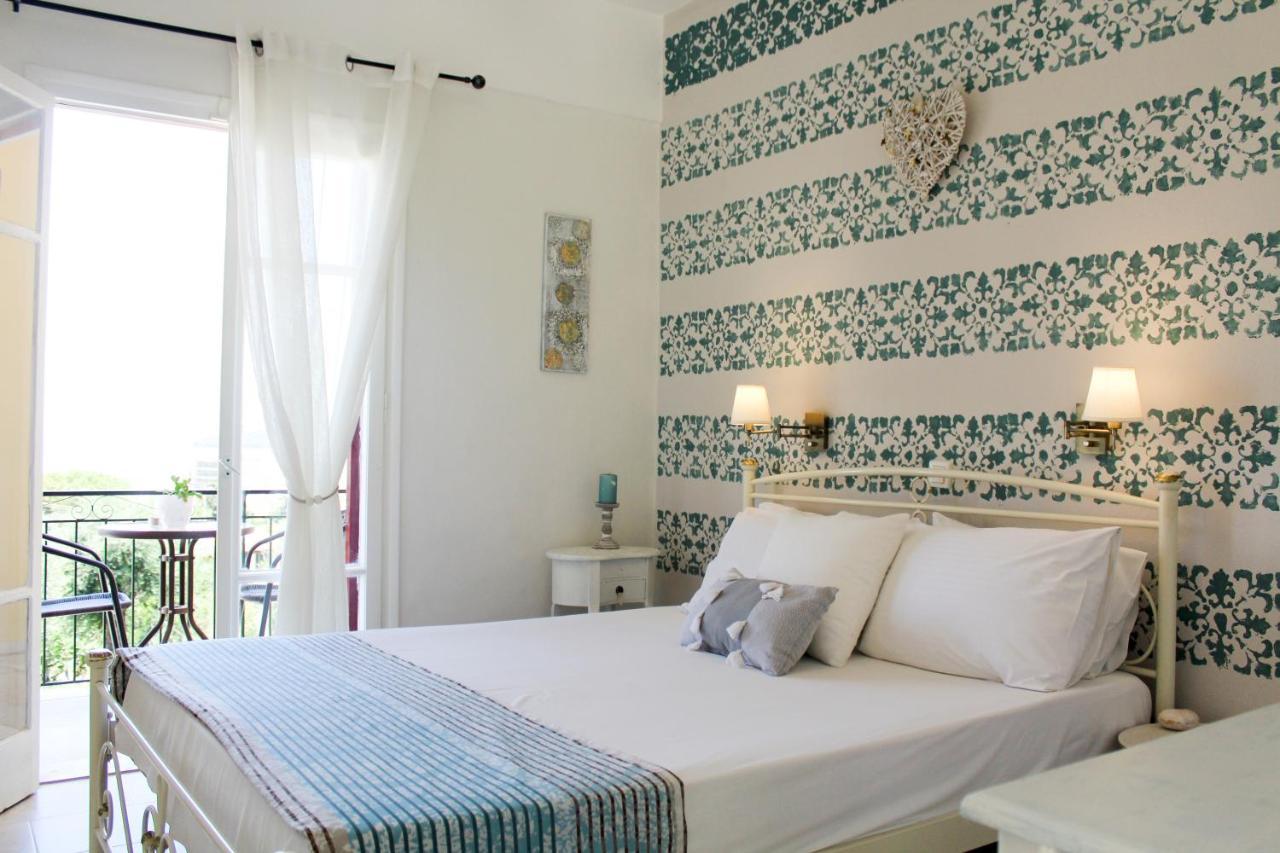 Braziliana Apartments Dassia  Bagian luar foto