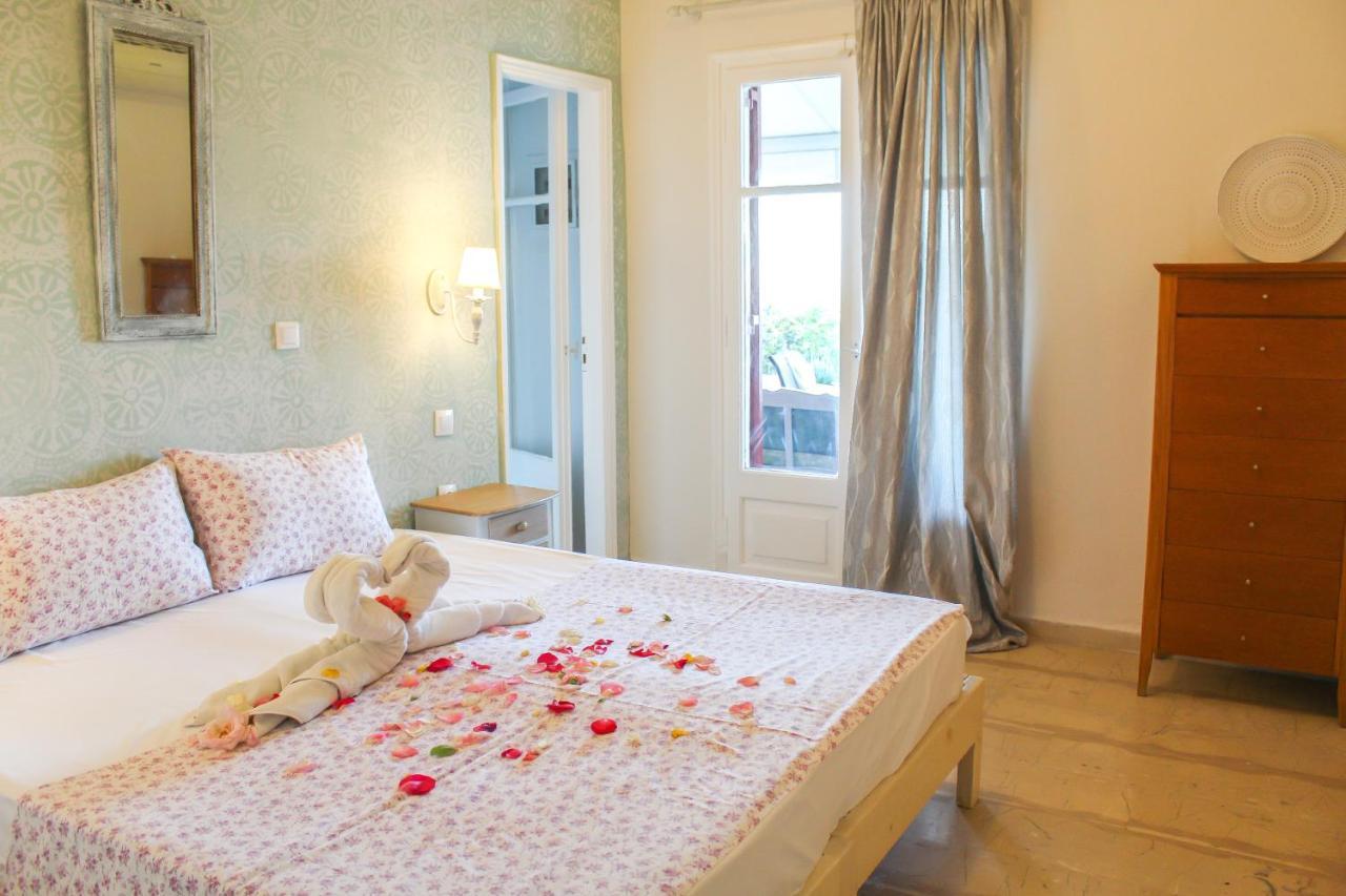 Braziliana Apartments Dassia  Bagian luar foto