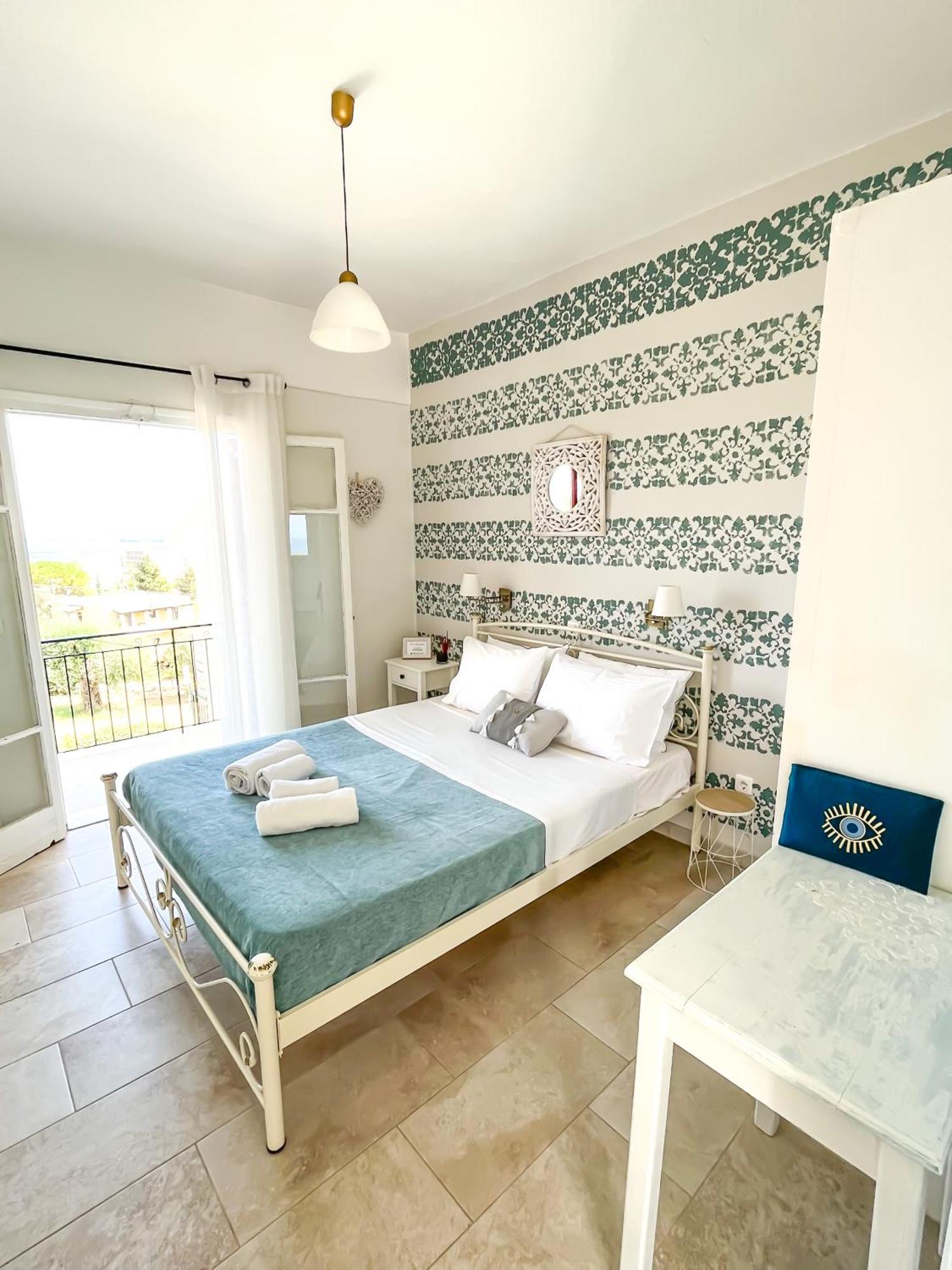Braziliana Apartments Dassia  Bagian luar foto